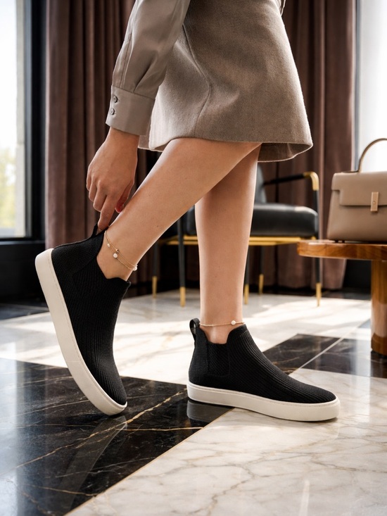 Rothy's Shoes - Rothy's The Chelsea Boot Knit Black High Top Knit Pull On Sneaker Shoes Size 9